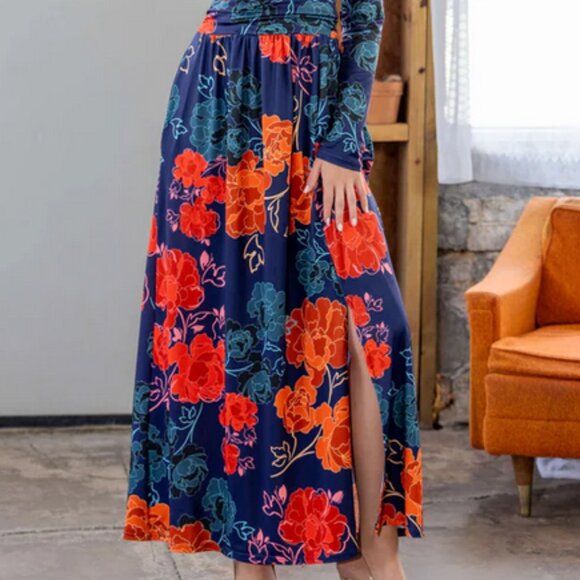 24 Seven Maxi Dress  Navy Multi Floral Size Large Stretch Knit Comfort NWT - Picture 5 of 5